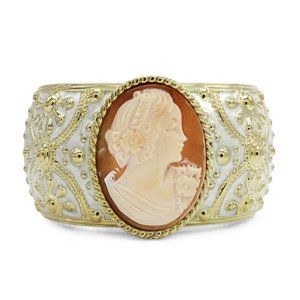 AMEDEO CONCH SHELL BRACELET NEW